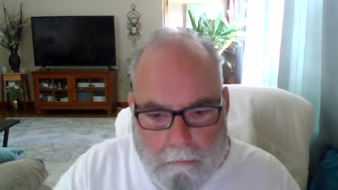 Snapshot of earl52 chatting on 19, 6, 2026 earl52 online show from 19, 6, 2026