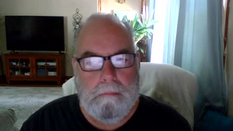 Snapshot of earl52 chatting on 20, 6, 2026 earl52 online show from 20, 6, 2026