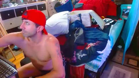 eastbayboy57 online show from 17, 12, 2025