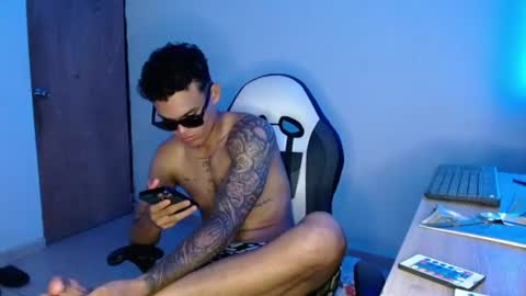 Snapshot of easy_money7777 chatting on 1, 7, 2026 easy_money7777 online show from 1, 7, 2026