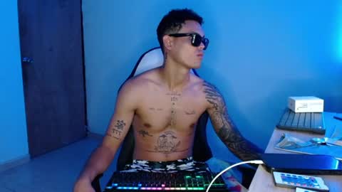 Snapshot of easy_money7777 chatting on 2, 7, 2026 easy_money7777 online show from 2, 7, 2026