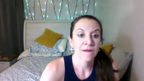 Snapshot of easybriezy chatting on 24, 3, 2026 Briezy online show from 24, 3, 2026