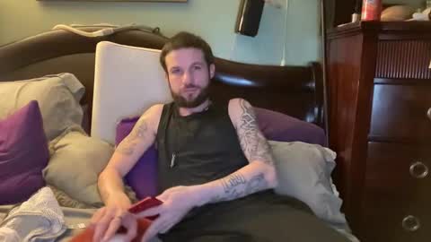 Easytrippy69 online show from 16, 11, 2025
