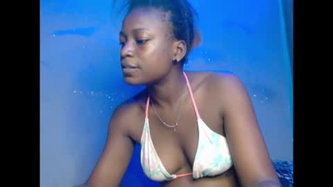 eatuupx online show from 2, 12, 2025