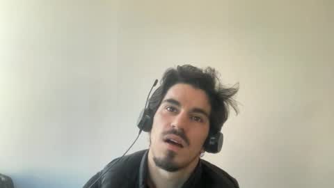 Snapshot of eatwoproject chatting on 11, 5, 2026 eatwoproject online show from 11, 5, 2026