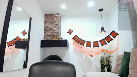      online show from 31, 10, 2025