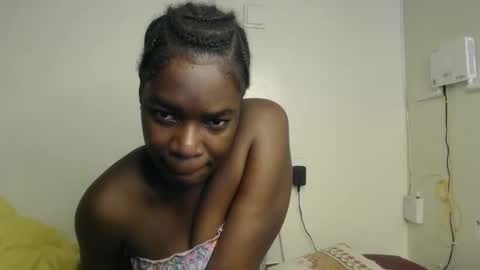 ebbonydream online show from 10, 4, 2026