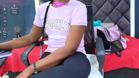 Snapshot of ebony__jheim chatting on 4, 10, 2025 jheim online show from 4, 10, 2025