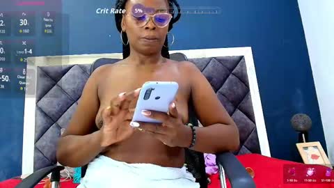 Snapshot of ebony__jheim chatting on 8, 10, 2025 jheim online show from 8, 10, 2025