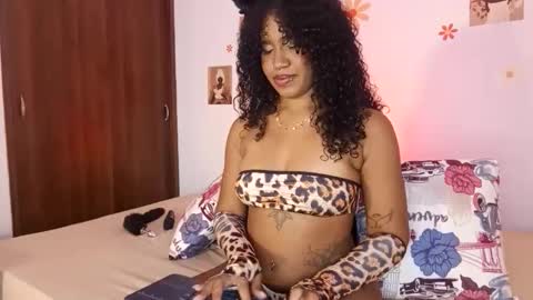 Snapshot of ebony_af chatting on 16, 4, 2026 ebony_af online show from 16, 4, 2026