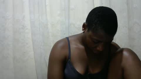 ebony_candy1998 online show from 22, 10, 2025