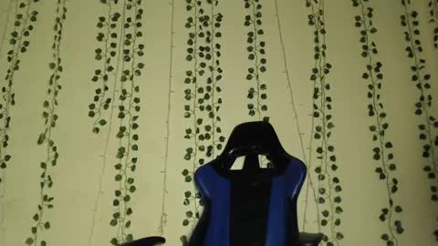 ebony choco2 online show from 20, 1, 2025