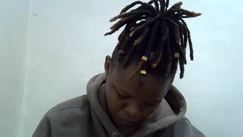 ebony_cuttey30 online show from 13, 4, 2026