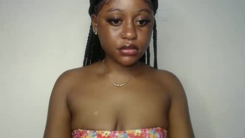 Snapshot of ebony_fatass chatting on 13, 9, 2025 Ella online show from 13, 9, 2025