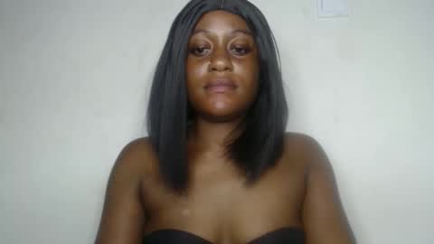 Snapshot of ebony_fatass chatting on 4, 10, 2025 Ella online show from 4, 10, 2025