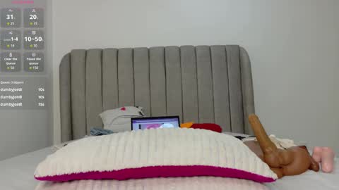 ebony_pearl69 online show from 9, 4, 2026