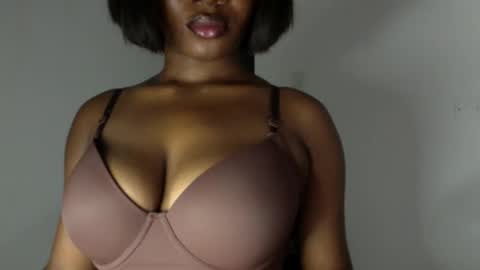 delilah online show from 20, 4, 2026