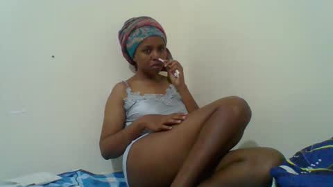 ebony_sluttt online show from 6, 2, 2026