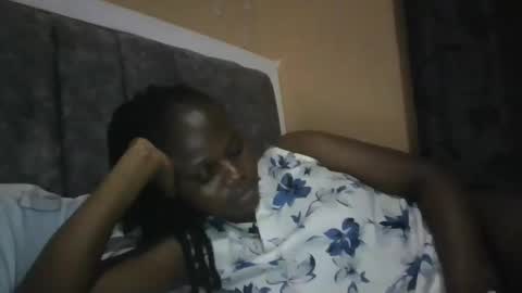 Snapshot of ebony_tasha chatting on 1, 2, 2026 tasha online show from 1, 2, 2026