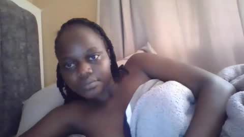 Snapshot of ebony_tasha chatting on 17, 2, 2026 tasha online show from 17, 2, 2026