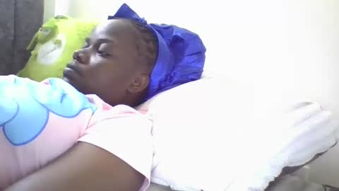 Snapshot of ebony_tasha chatting on 12, 3, 2026 tasha online show from 12, 3, 2026