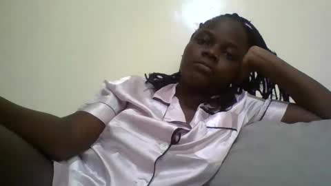 Snapshot of ebony_tasha chatting on 28, 5, 2026 tasha online show from 28, 5, 2026