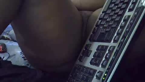 Sweet gul online show from 5, 11, 2025