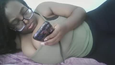 ebonybigtitqueen0 online show from 14, 9, 2025