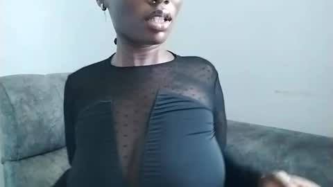 Ebony Melanie online show from 28, 2, 2025