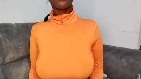 Ebony Melanie online show from 2, 3, 2025