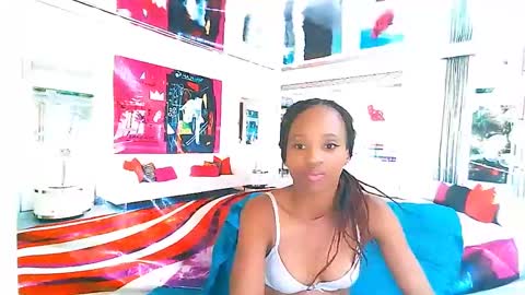 Snapshot of ebonycreamy69 chatting on 4, 12, 2024 Nova online show from 4, 12, 2024