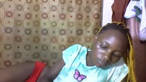 Snapshot of ebonycutegal4 chatting on 29, 1, 2025 MELLEN online show from 29, 1, 2025