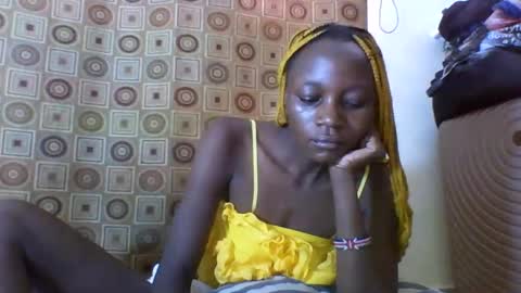 Snapshot of ebonycutegal4 chatting on 3, 2, 2025 MELLEN online show from 3, 2, 2025
