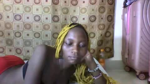 Snapshot of ebonycutegal4 chatting on 4, 2, 2025 MELLEN online show from 4, 2, 2025