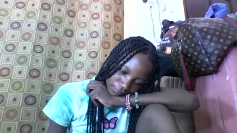 Snapshot of ebonycutegal4 chatting on 12, 2, 2025 MELLEN online show from 12, 2, 2025