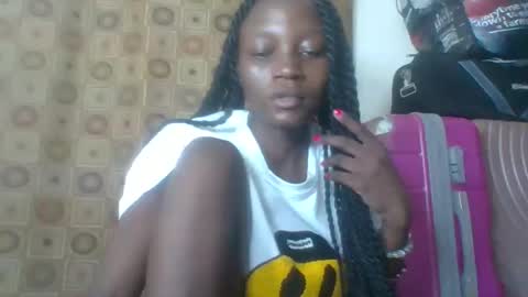 Snapshot of ebonycutegal4 chatting on 15, 2, 2025 MELLEN online show from 15, 2, 2025