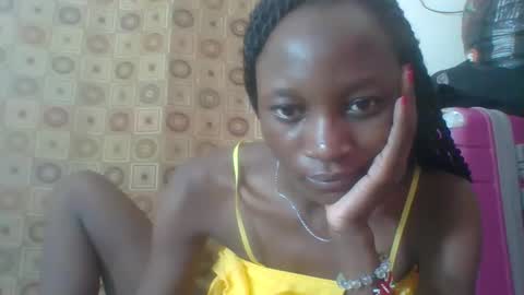 Snapshot of ebonycutegal4 chatting on 17, 2, 2025 MELLEN online show from 17, 2, 2025
