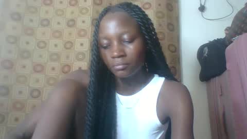 Snapshot of ebonycutegal4 chatting on 17, 2, 2025 MELLEN online show from 17, 2, 2025