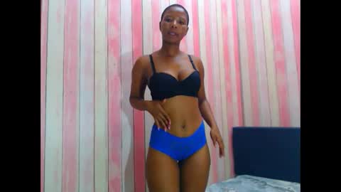 ebonyfirexx4u online show from 19, 1, 2026