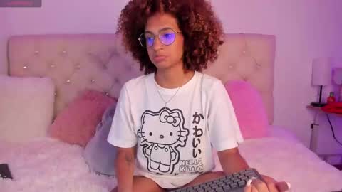 Snapshot of ebonygoddes03 chatting on 10, 12, 2024 Queen Ebony online show from 10, 12, 2024