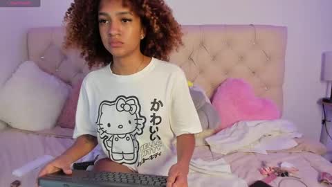 Snapshot of ebonygoddes03 chatting on 30, 12, 2024 Queen Ebony online show from 30, 12, 2024
