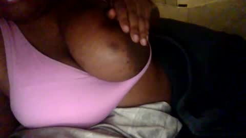 Snapshot of ebonygoddessexy chatting on 6, 11, 2025 ebonygoddessexy online show from 6, 11, 2025