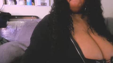  Ebony Goddess Kira  online show from 14, 1, 2025