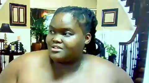 ebonyhotbuns4u2luv online show from 6, 2, 2025
