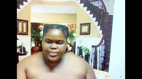 ebonyhotbuns4u2luv online show from 7, 2, 2025