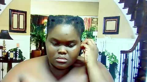 ebonyhotbuns4u2luv online show from 12, 2, 2025