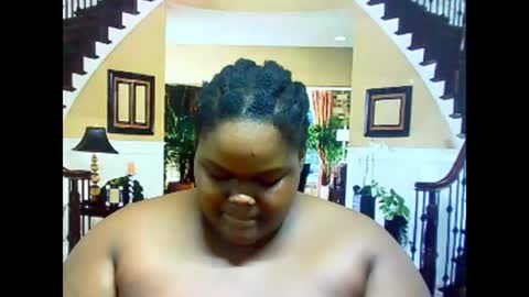 ebonyhotbuns4u2luv online show from 3, 3, 2025
