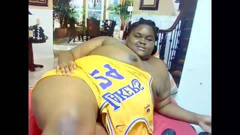 ebonyhotbuns4u2luv online show from 3, 3, 2025
