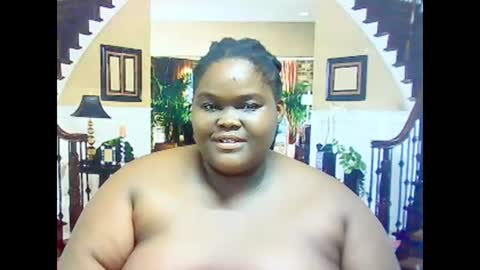 ebonyhotbuns4u2luv online show from 5, 3, 2025