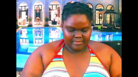 Snapshot of ebonyhotbuns4u2luv chatting on 13, 7, 2026 ebonyhotbuns4u2luv online show from 13, 7, 2026